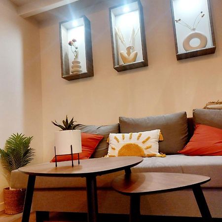 Charme, Originalite, -1 Minute Metro Apartment เมซง-อัลฟอร์ ภายนอก รูปภาพ