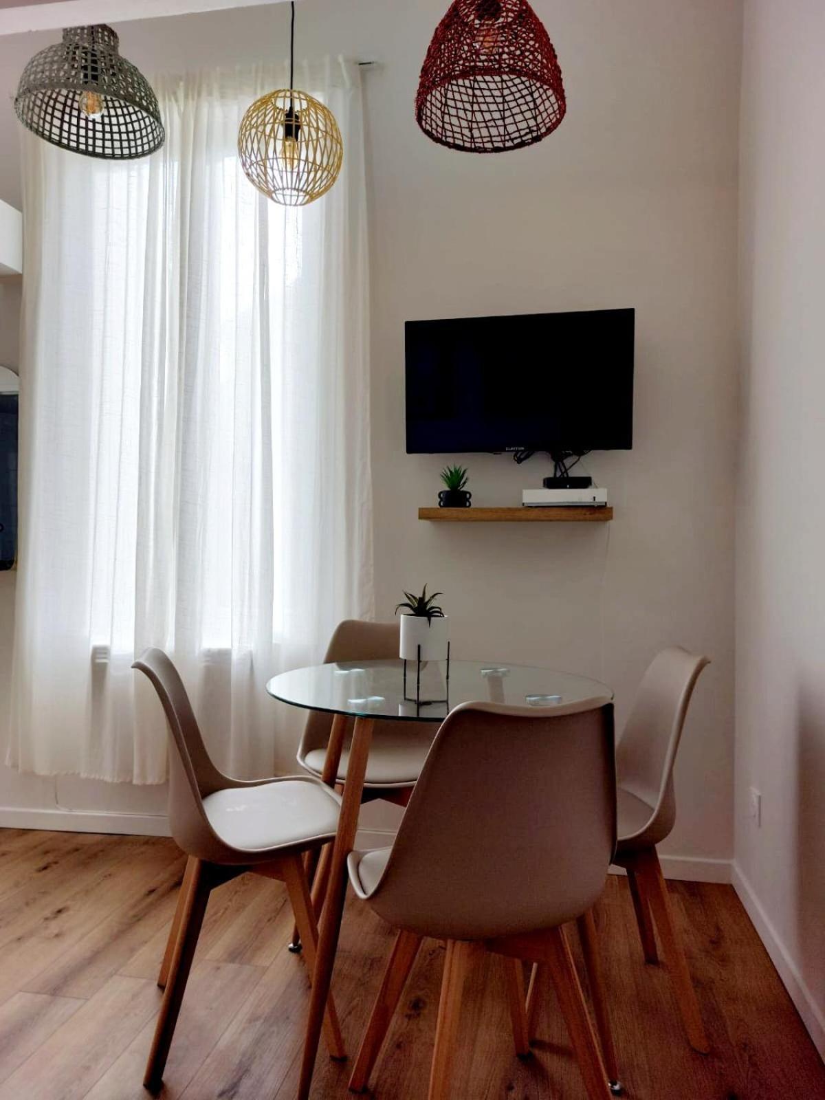 Charme, Originalite, -1 Minute Metro Apartment เมซง-อัลฟอร์ ภายนอก รูปภาพ